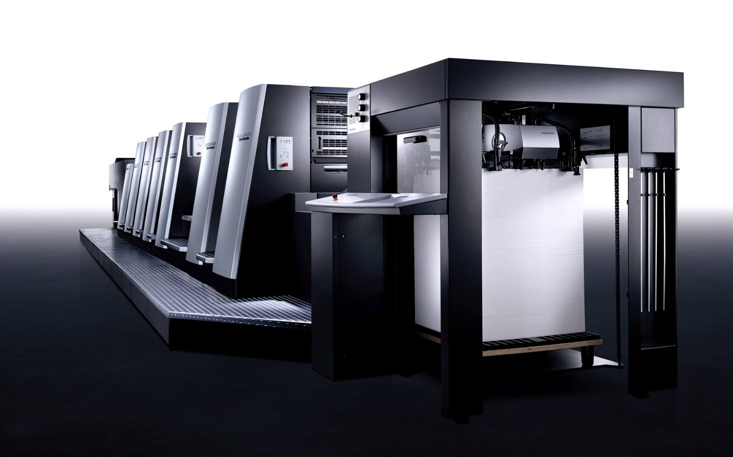 Máy in offset kết hợp Flexo của Heidelberg